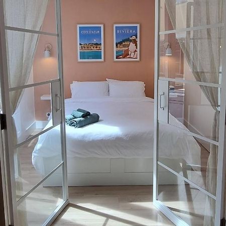 Charming Appartement In Vieux ニース エクステリア 写真