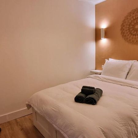 Charming Appartement In Vieux ニース エクステリア 写真