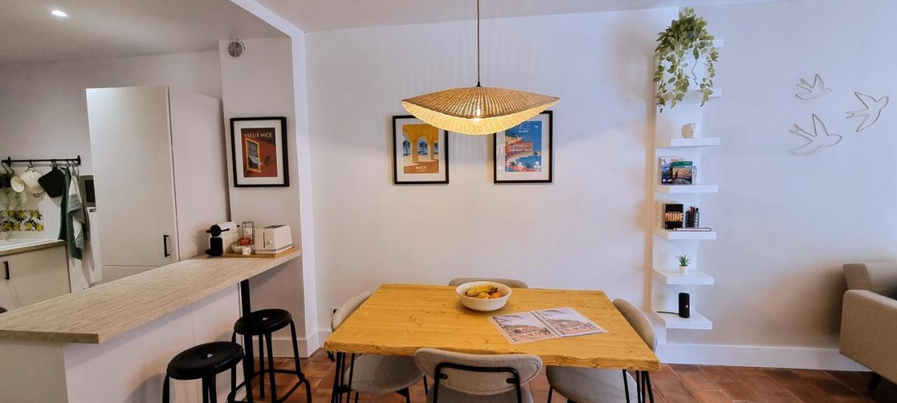 Charming Appartement In Vieux ニース エクステリア 写真